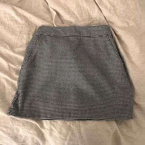Abercrombie & Fitch Black and White Mini Skirt